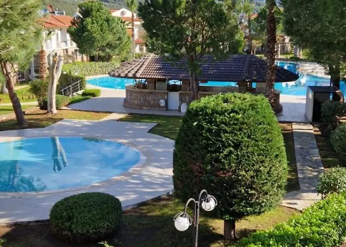 Village P4 Apartment *